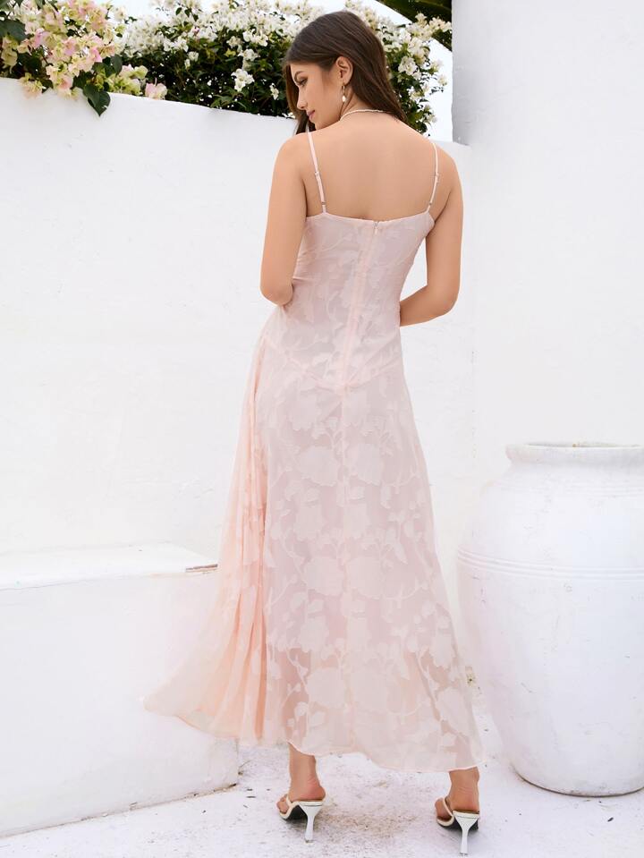 Women's - Maxi Dress - Lace Detail - Elegant Dress